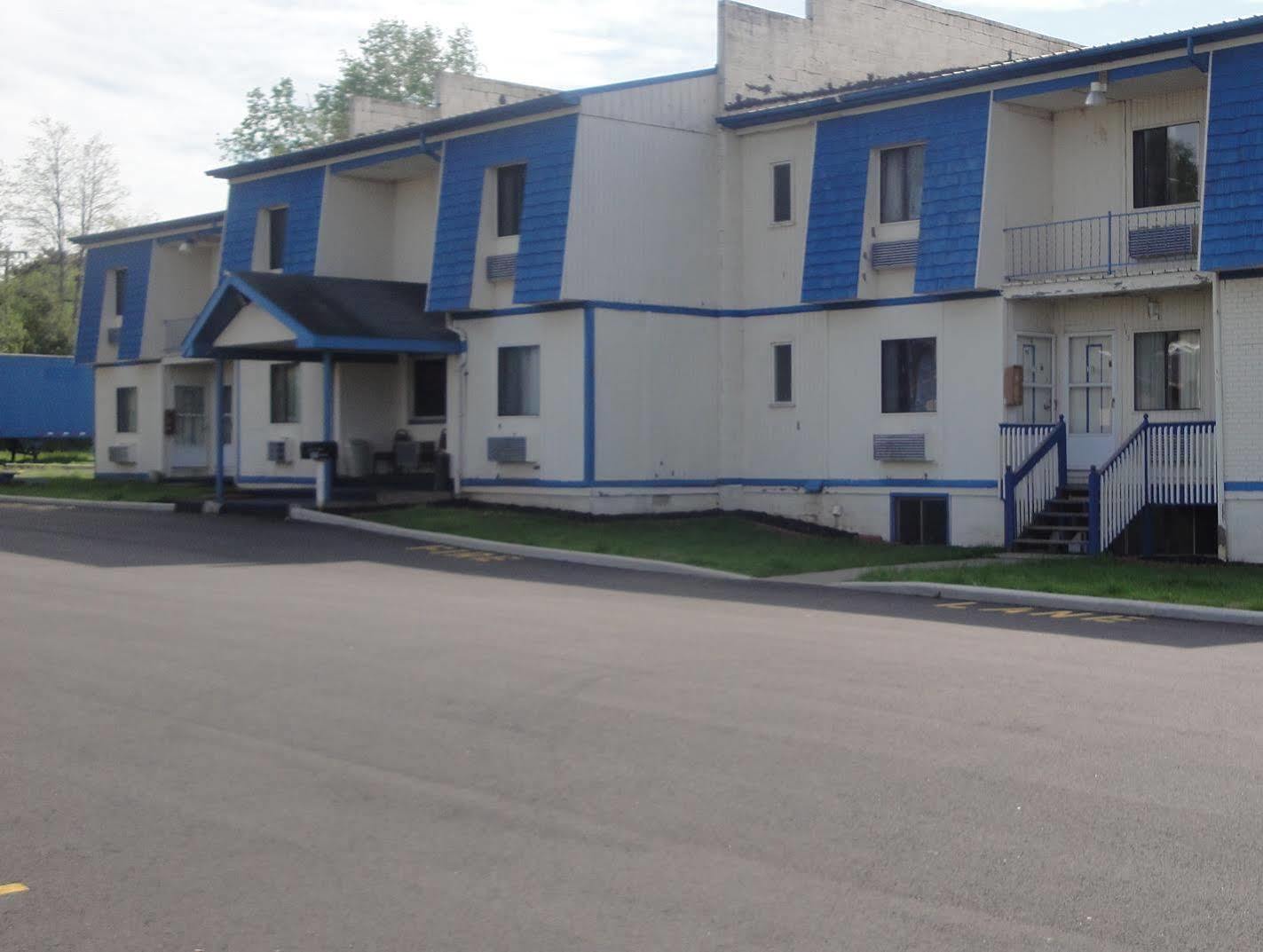 Budget Inn Ontario Ontario Center Eksteriør billede